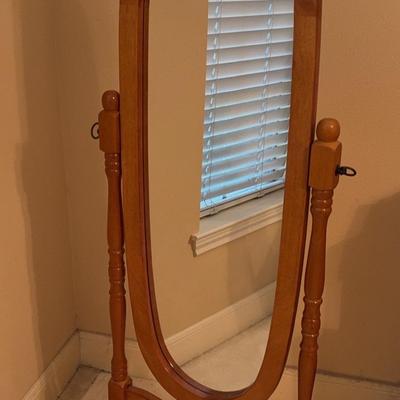 Stand Up Full Length Mirror