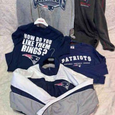 Patriots Clothing Lot Feat - Reversible Jacket
