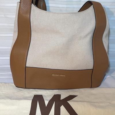 Michael Kors Marlon Shoulder Tote 