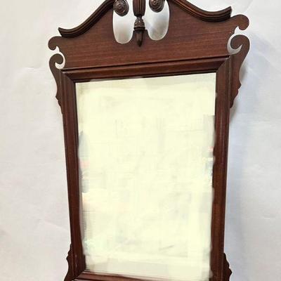 Antique Mahogany Vanity Table with Mirror