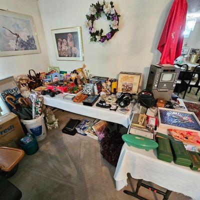 Estate sale photo