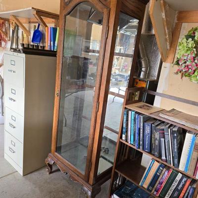 Lighted curio cabinet