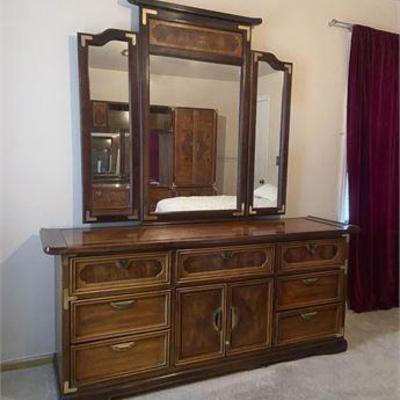 Vaughn of Virginia Mirrored Dresser.jpg