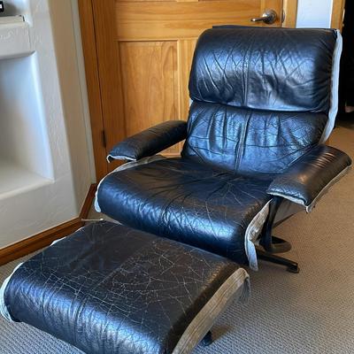 Leather Office Chair And Ottoman 