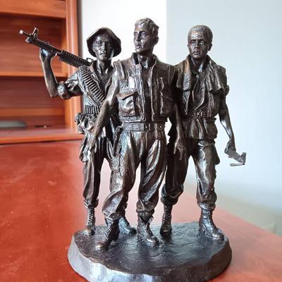 Vietnam Vets Memorial Funds Sculpture w/ COA