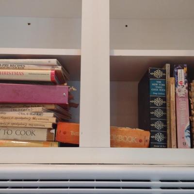 Vintage Cookbooks 