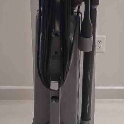 Lindhaus Healthcare Pro Vacuum 