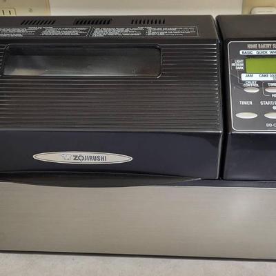 Zojirushi Breadmaker + (K)