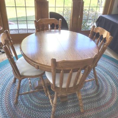 Oak Pedestal Dining Set (K)