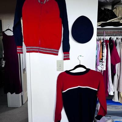 VINTAGE SWEATERS