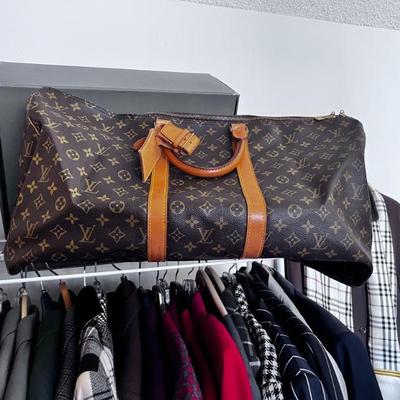 LV TOTE