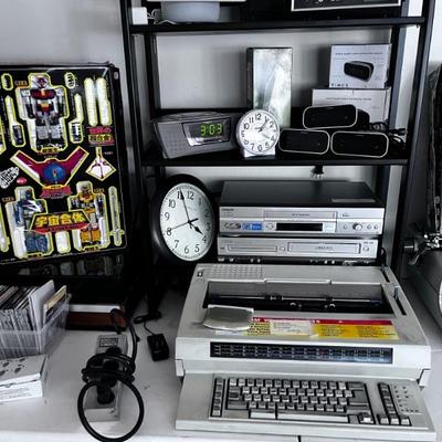 TYPEWRITER
CLOCK/RADIOS