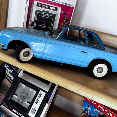 VINTAGE MERCEDES