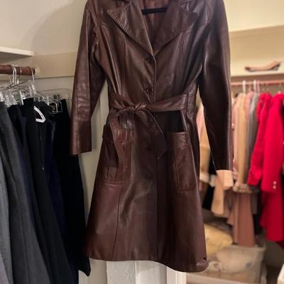VINTAGE LEATHER