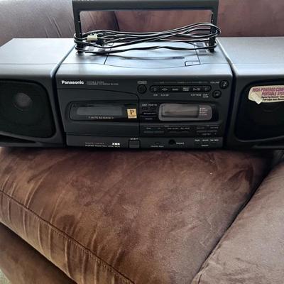 BOOM BOX