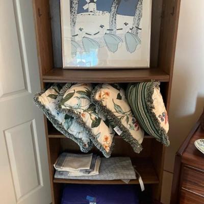 ARTWORK AND DECOR