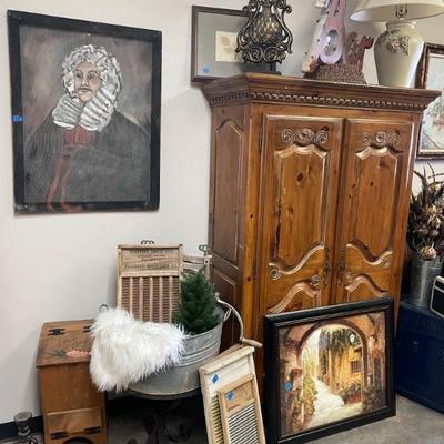 Estate sale photo