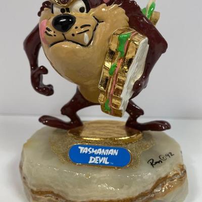 Ron Lee’s 1992 Looney Toon’s Tasmanian Devil On A Stone Base 