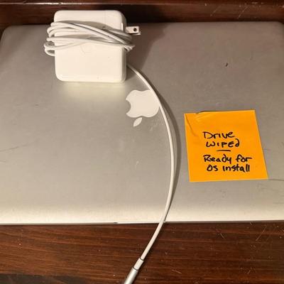 Apple MacBook Pro with Charger – Drive Installed, Ready for OS