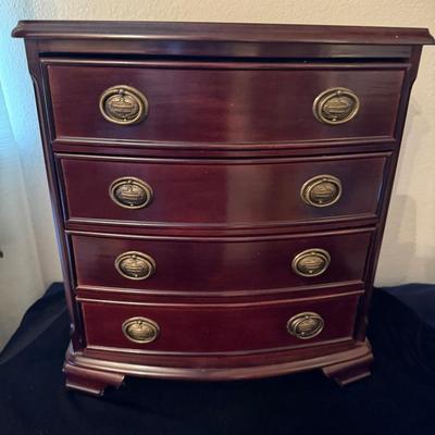 Bombay Jewelry Box