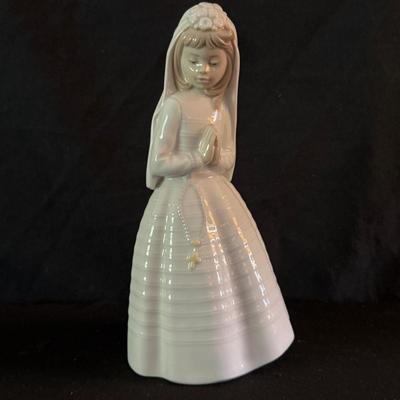 Lladró Praying Girl