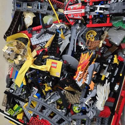 Lego Bulk Bricks with Specialty Pieces -10 Pounds - Lot 2