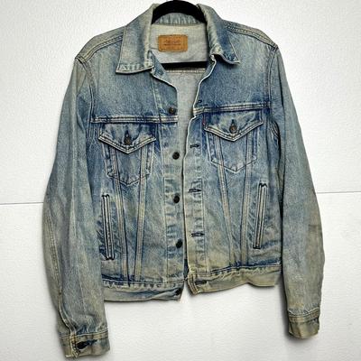 Vintage Levi’s Denim Jacket - Size M