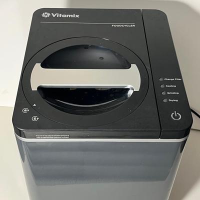 Unused Vitamix Food Cycler Composter Model FC-50 - Powers On