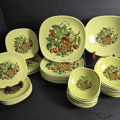 Mid Century Viktor Schreckengost Salem "Provincial Flair" Dishware