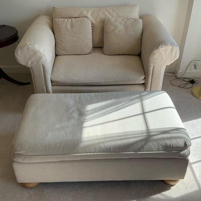 Thomasville Oatmeal Loveseat & Ottoman