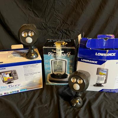 Hummingbird Piranha, Lowrance Elite-5 HDI, Lowrance Hook 4 Fishfinders Plus Mr Beams