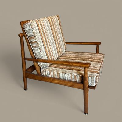 Vintage MCM Low Profile Walnut Accent Lounge Chair