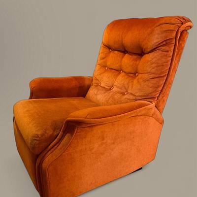 Vintage 70s Mid Century Tufted Velour Tangerine Recliner ~ Works Like New! Very Comfy 