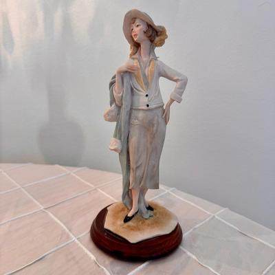 Pucci Figurine