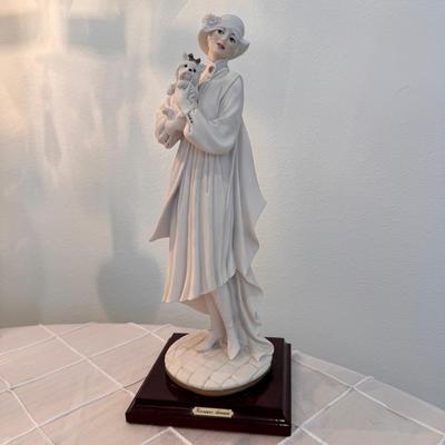 Giuseppe Armani figurine