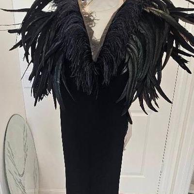 Isabel Sanchis Black Feather Couture Gown – Size 40 (US 6