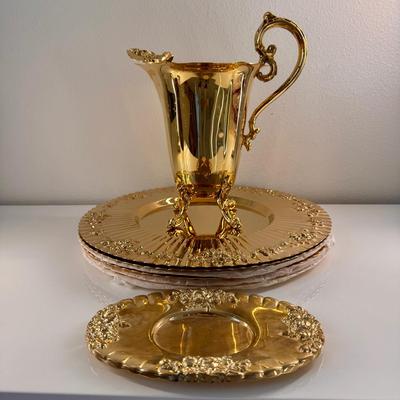 Godinger Charger Plates & Pitcher