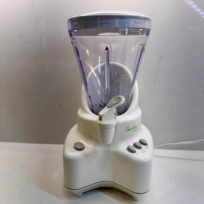 Back to Basics Smoothie Elite Blender