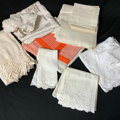 Mystery Lot Of Vintage Linens