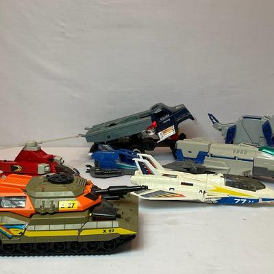 Transformers And Mask Vehicles 