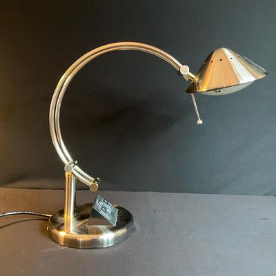 Metal Arced Desk Lamp