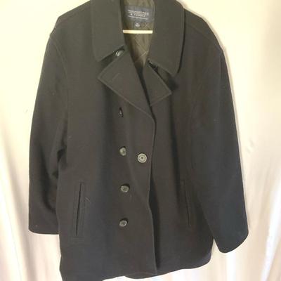 Roundtree And Yorke Men’s Peacoat