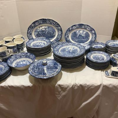 Liberty blue dinnerware with historic colonial scenes