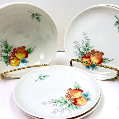 “Wayside” Syracuse Glassware Collection
