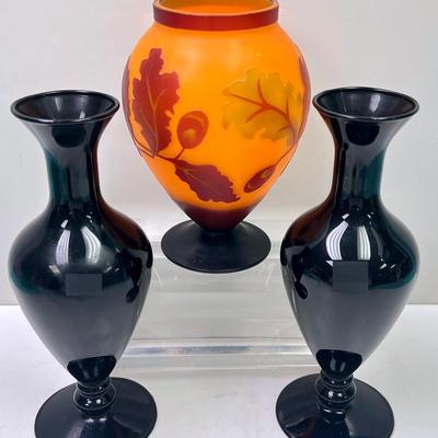 “Teleflora” Cameo Art Vase and More