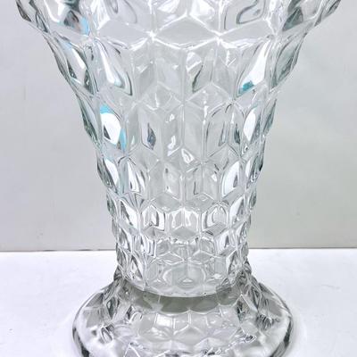 “Fostoria” Americana Flared Vase 
