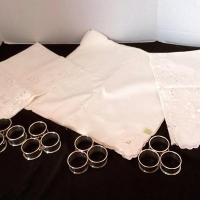 Cotton Linen Table Cloths, Napkins & More (26 Pieces)