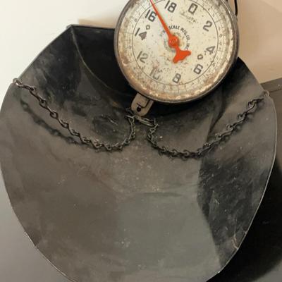 Vintage Penn Scale MFG Co Hanging Scale