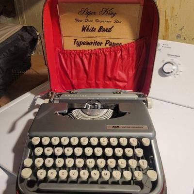 Vintage Smith Corona w/ case
$18
