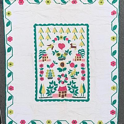 Quilt is 6’5” x 7’6”